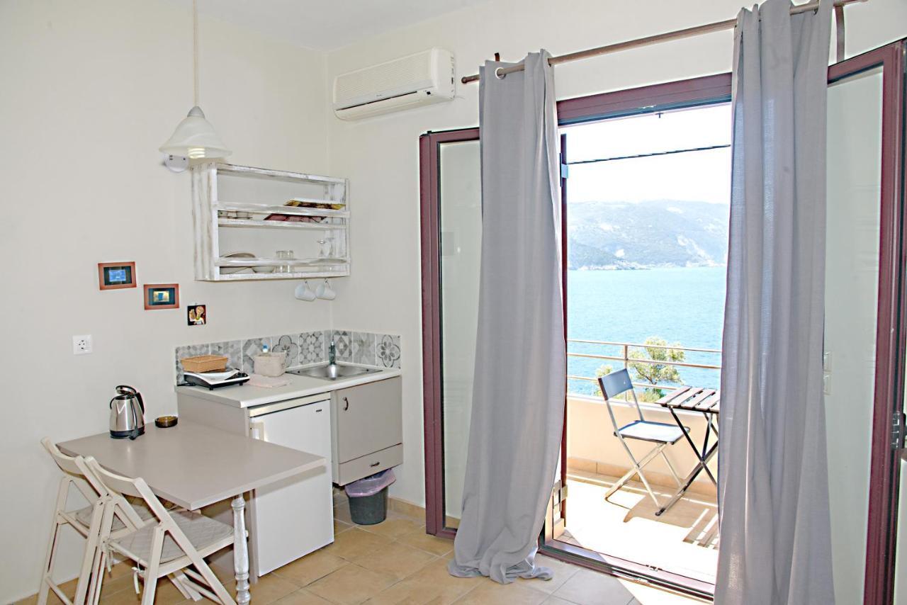 Cosis Inn Asos Exteriör bild